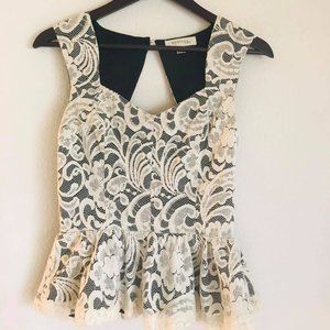 Urban Outfitters | Lace Top | Size Small